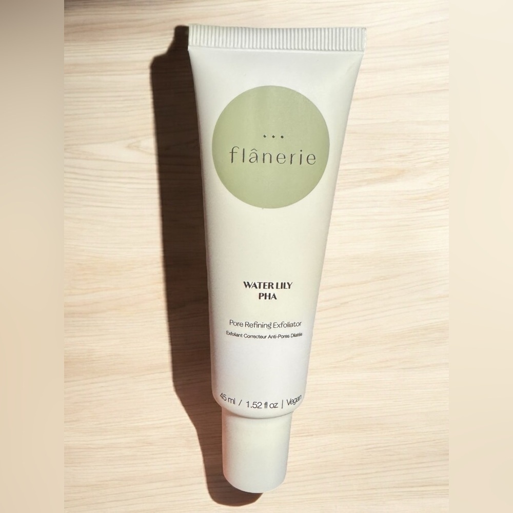 FLANERIE Water Lily PHA Pore Refining Exfoliator Brand New Sealed 1.52 Fl Oz
